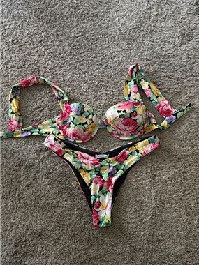 WeWoreWhat Floral Bikini Claudia Top